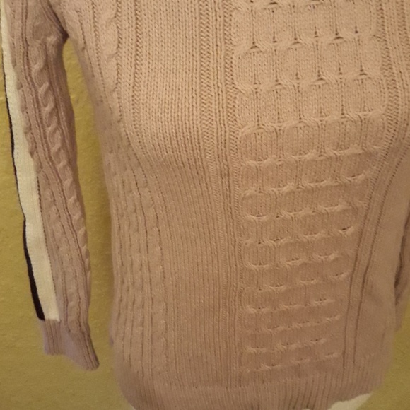 Hippie Rose mauve turtle neck sweater - Picture 6 of 6